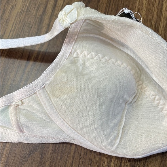 Paris Pink Golden Edition Bra 40/90D White Floral Lace Style PB9149P - Picture 12 of 12